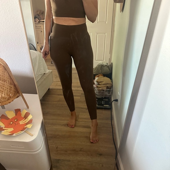 ColorfulKoala 25'' Dreamlux HR Legging in Cocoa - Picture 4 of 7